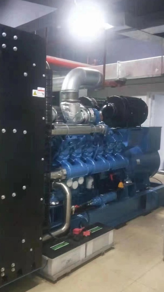 怎么正確運用和保護柴油發(fā)電機蓄能器？